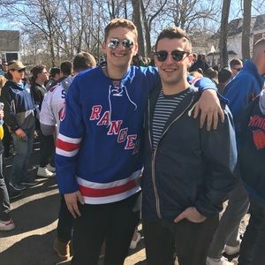 Meet your Posher, Roger